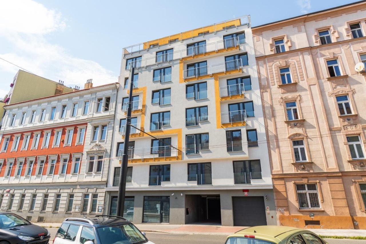 Brand New Studio Apartment #51 With Free Secure Parking In The Center Prague Luaran gambar